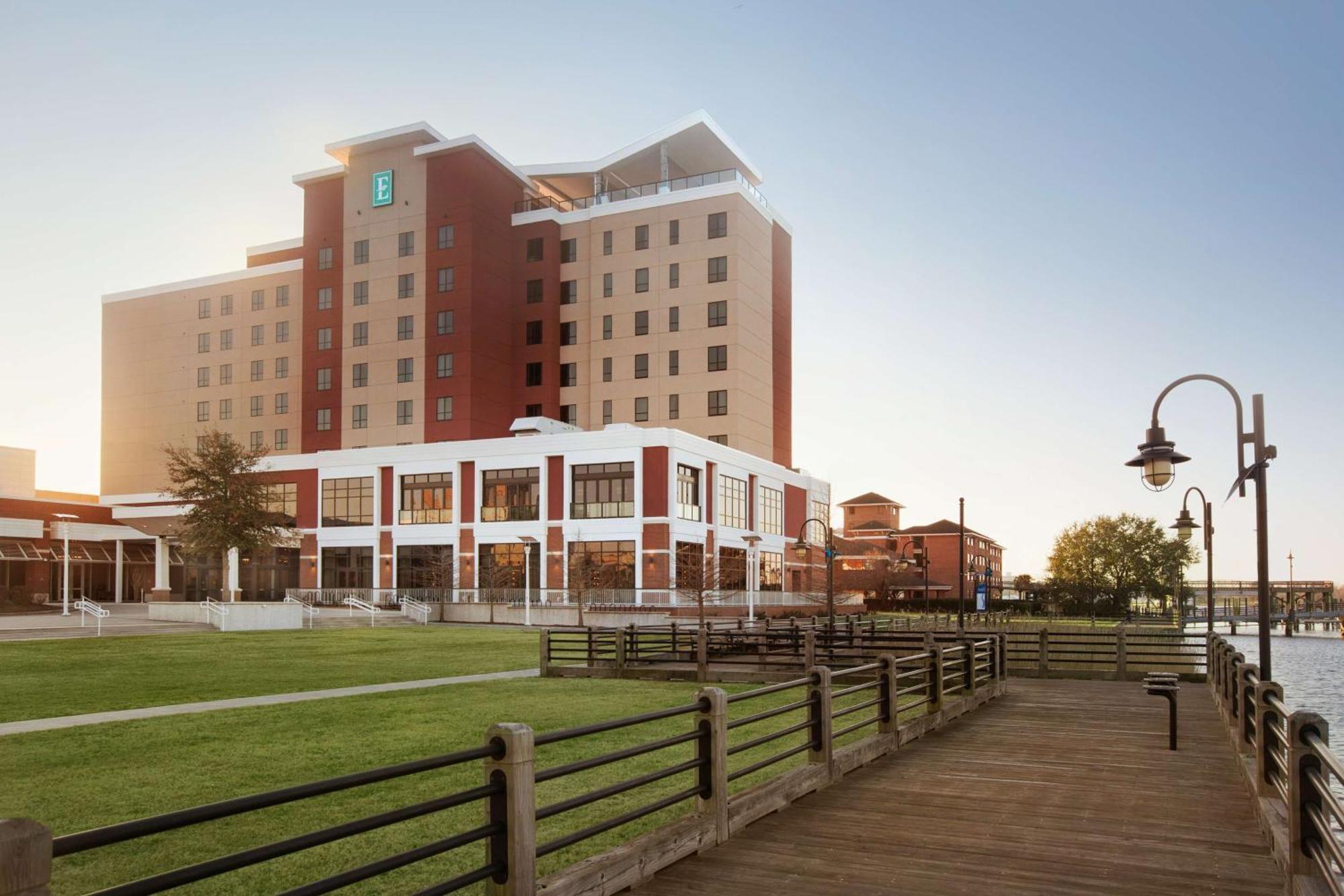 Hotel Embassy By Hilton Riverfront Município de Wilmington
